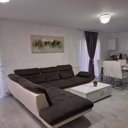 Casa Sannicolau Bed and Breakfast Sînnicolau Mare Εξωτερικό φωτογραφία